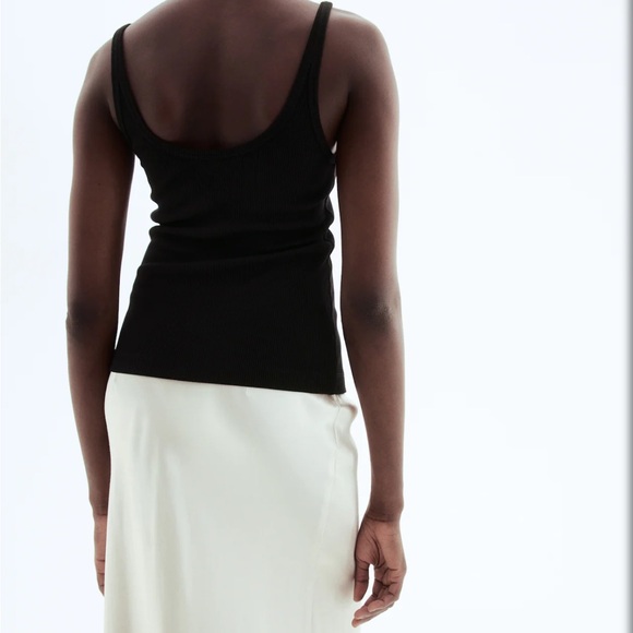 H&M Black Ribbed Tank Top - Picture 3 of 4